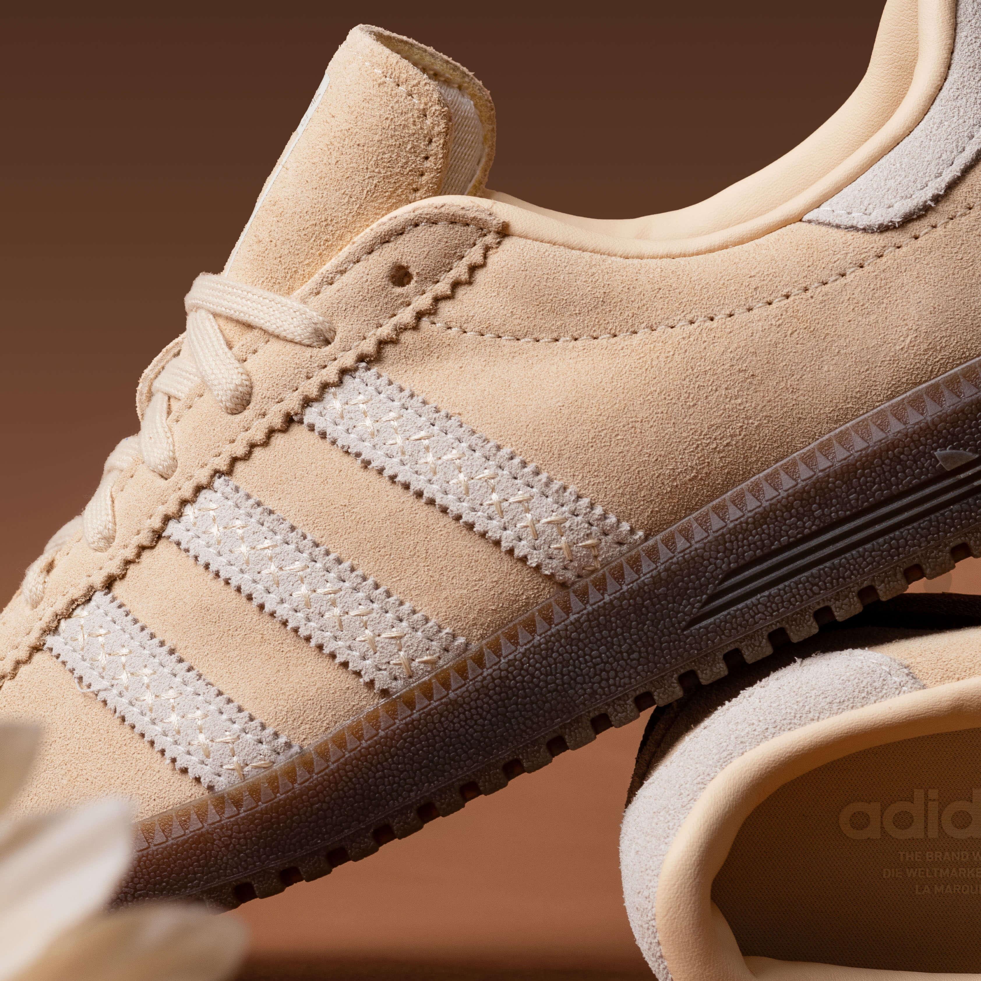 Adidas Bermuda Crystal Sand Off White Gum