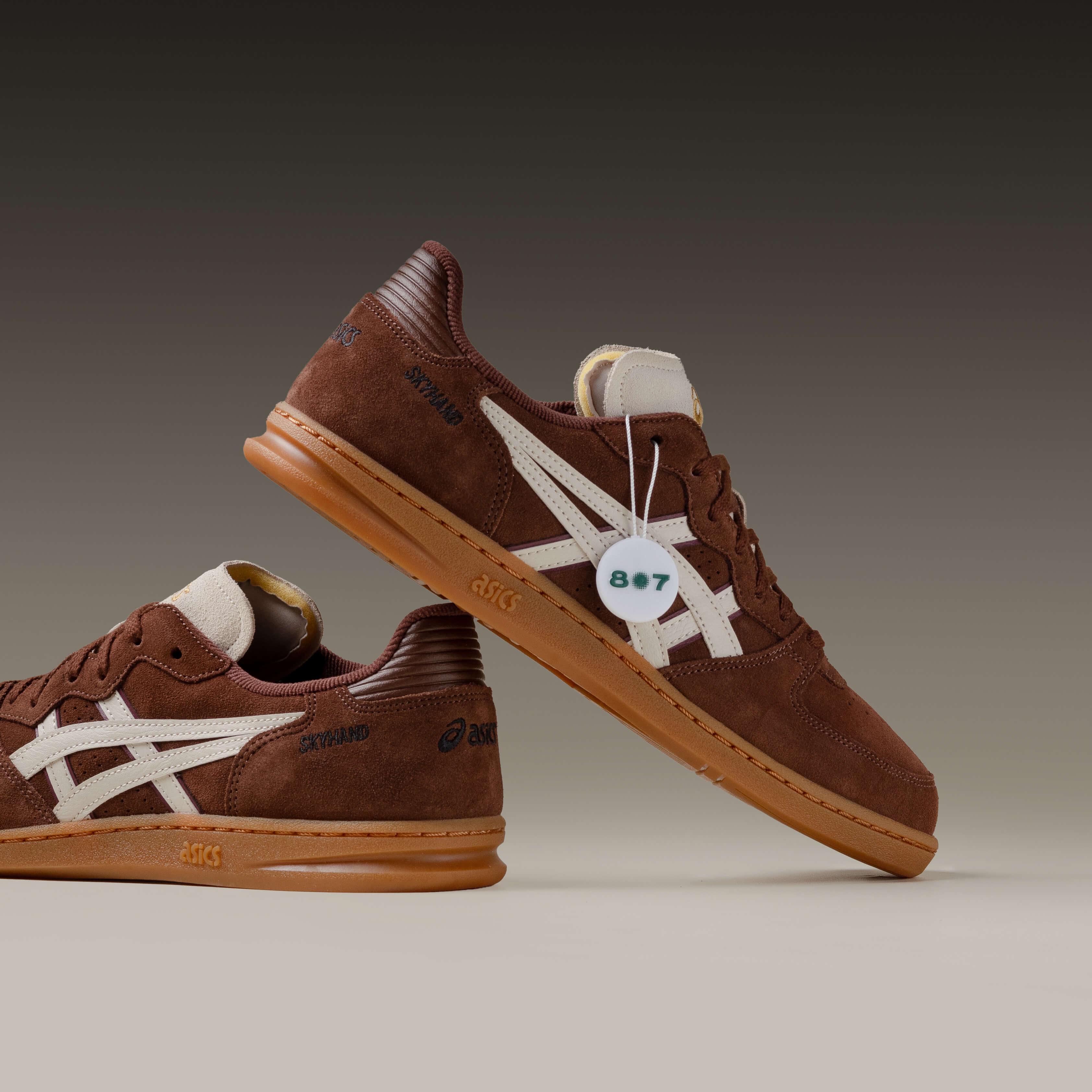 Asics Skyhand OG Reddish Brown Oatmeal