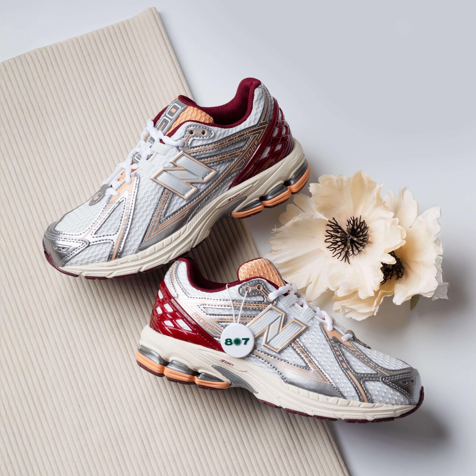 New Balance 1906R Silver Metallic Monarch Burgundy GS Women