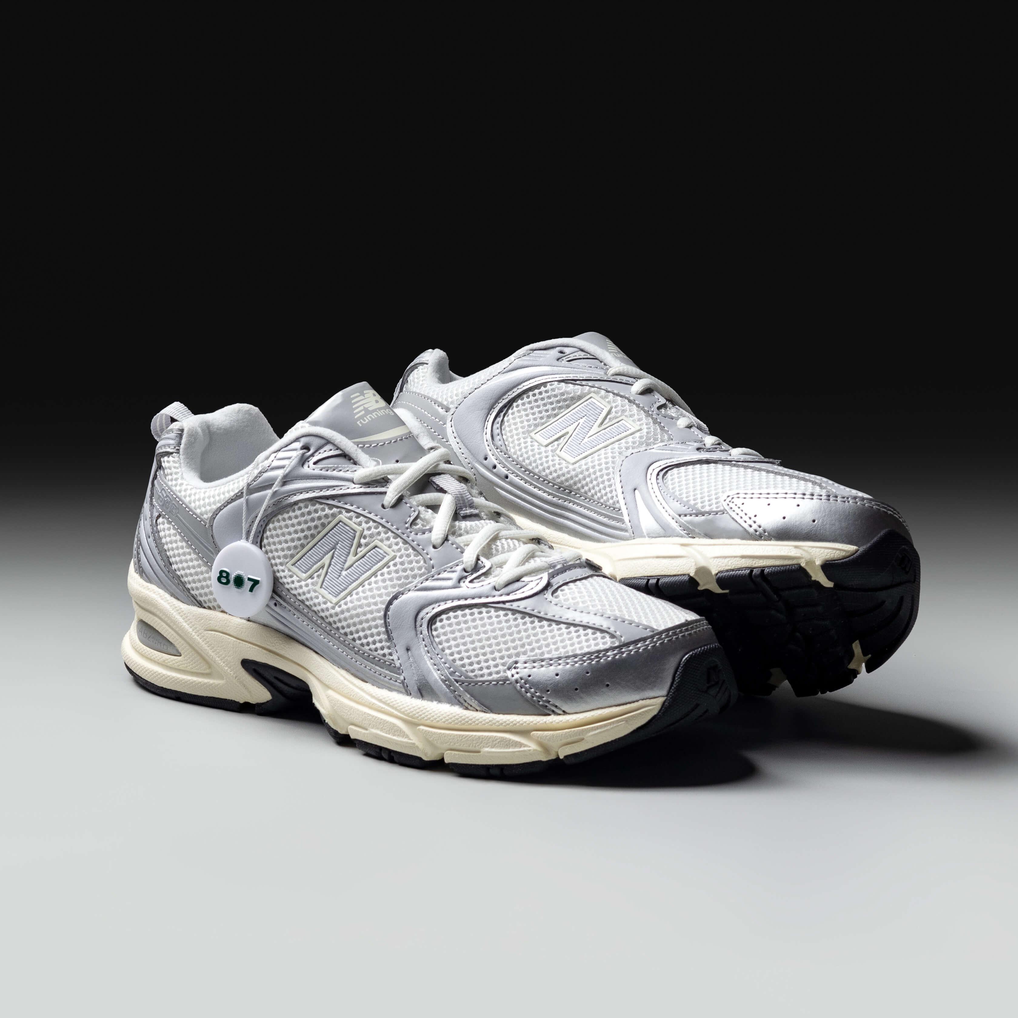 New Balance 530 Grey Cream 
