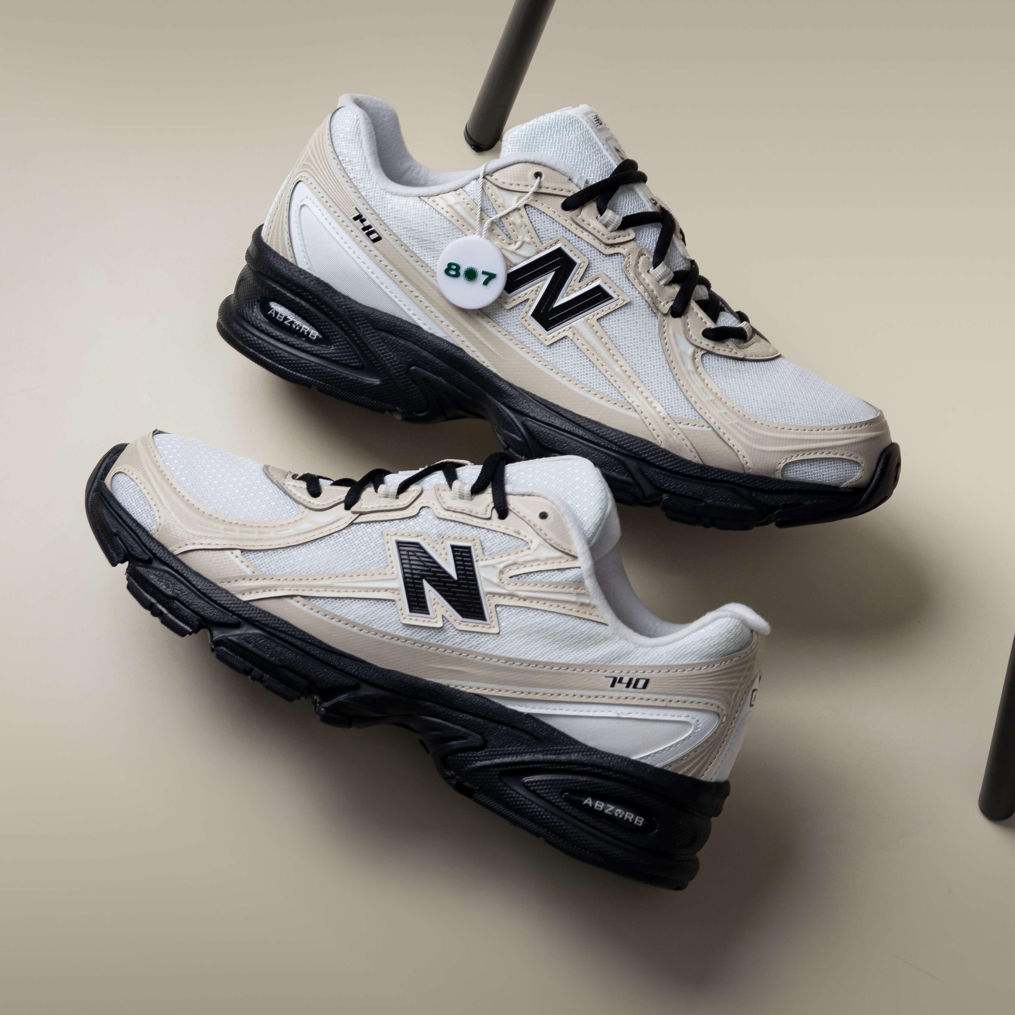 New Balance 740 Timberwolf White