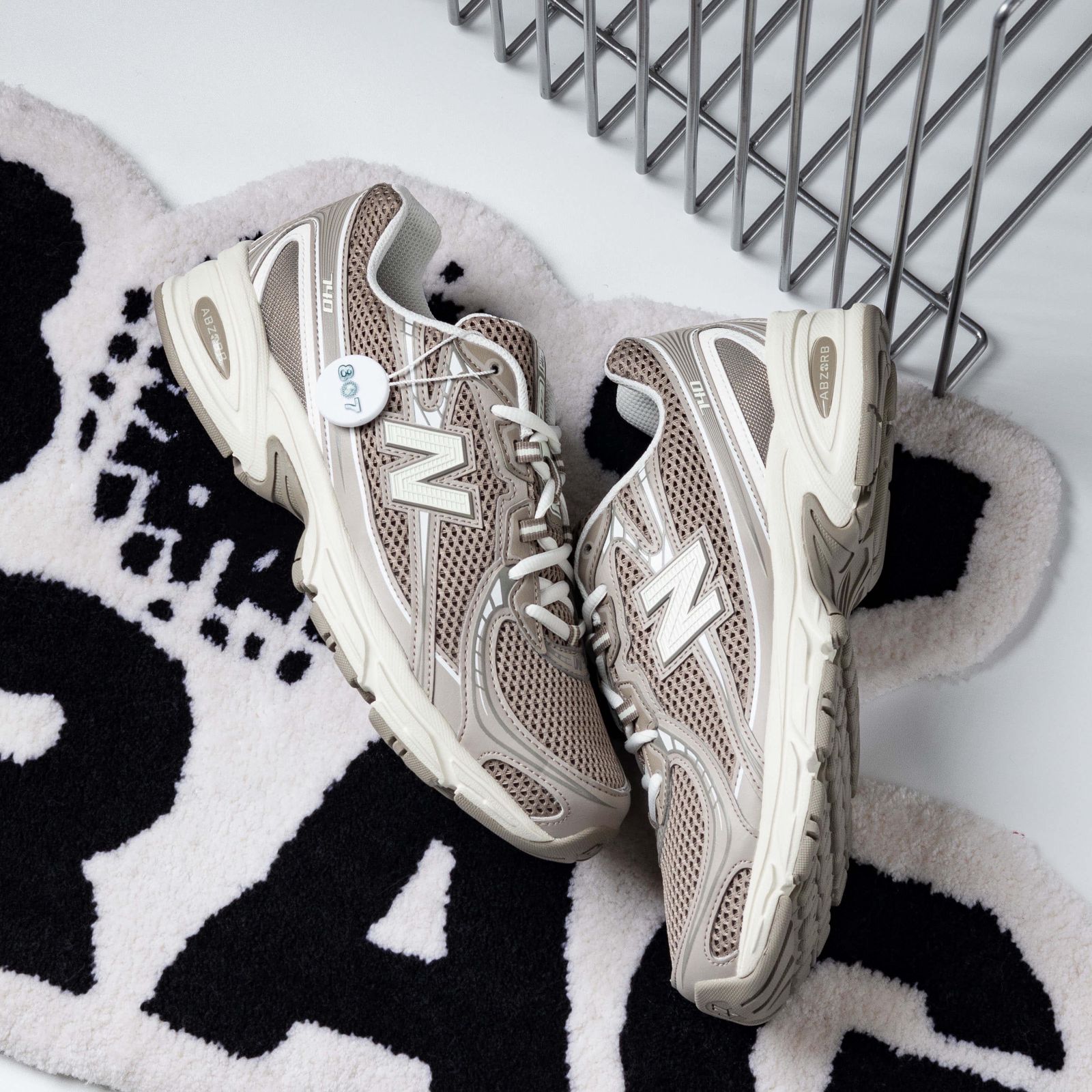 New Balance 740 Dark Olivine