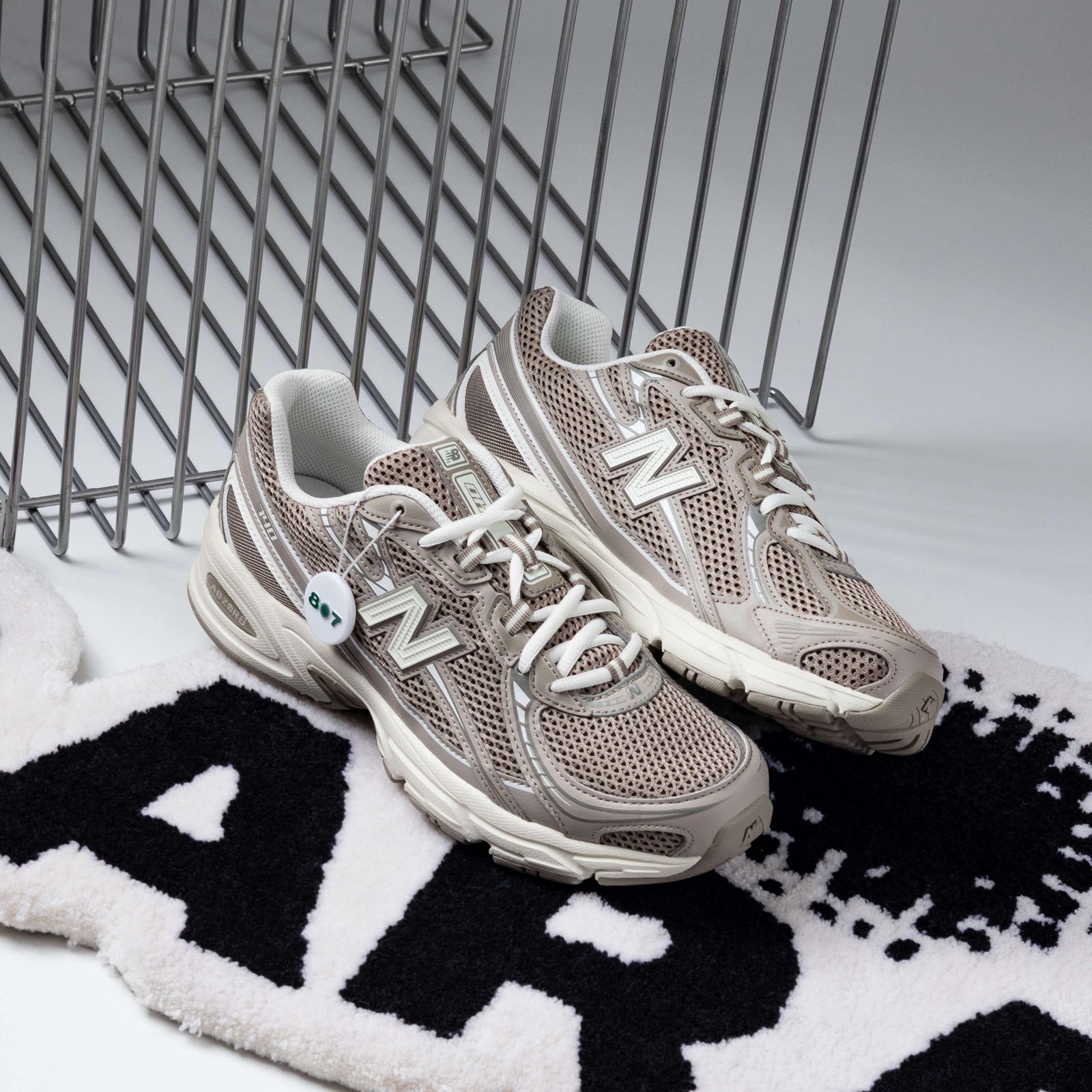 New Balance 740 Dark Olivine
