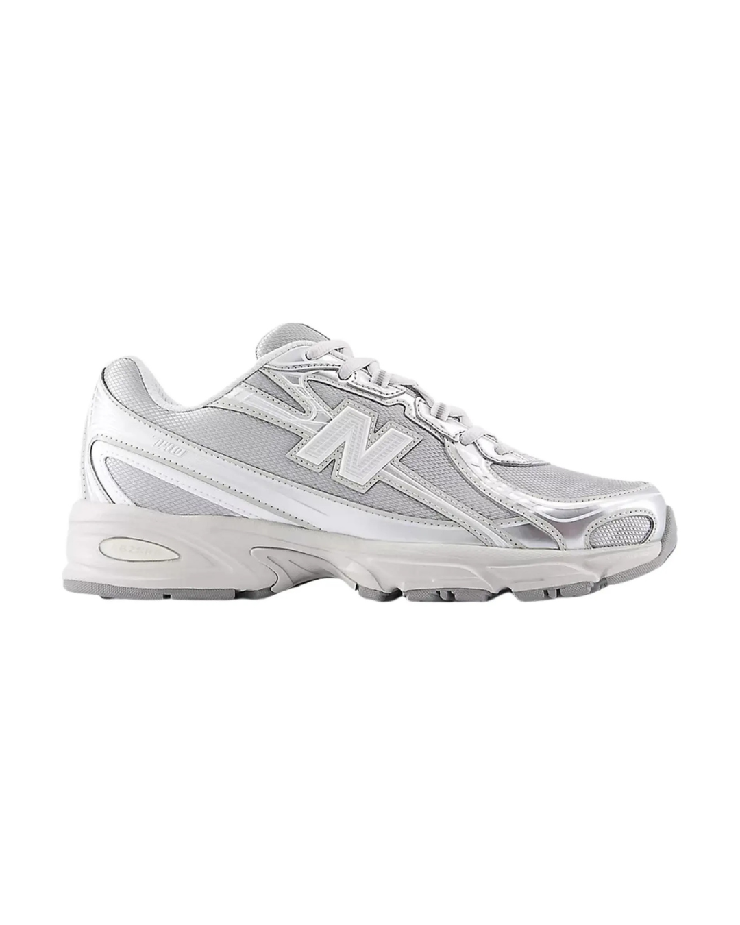 New Balance 740 Metallic Silver
