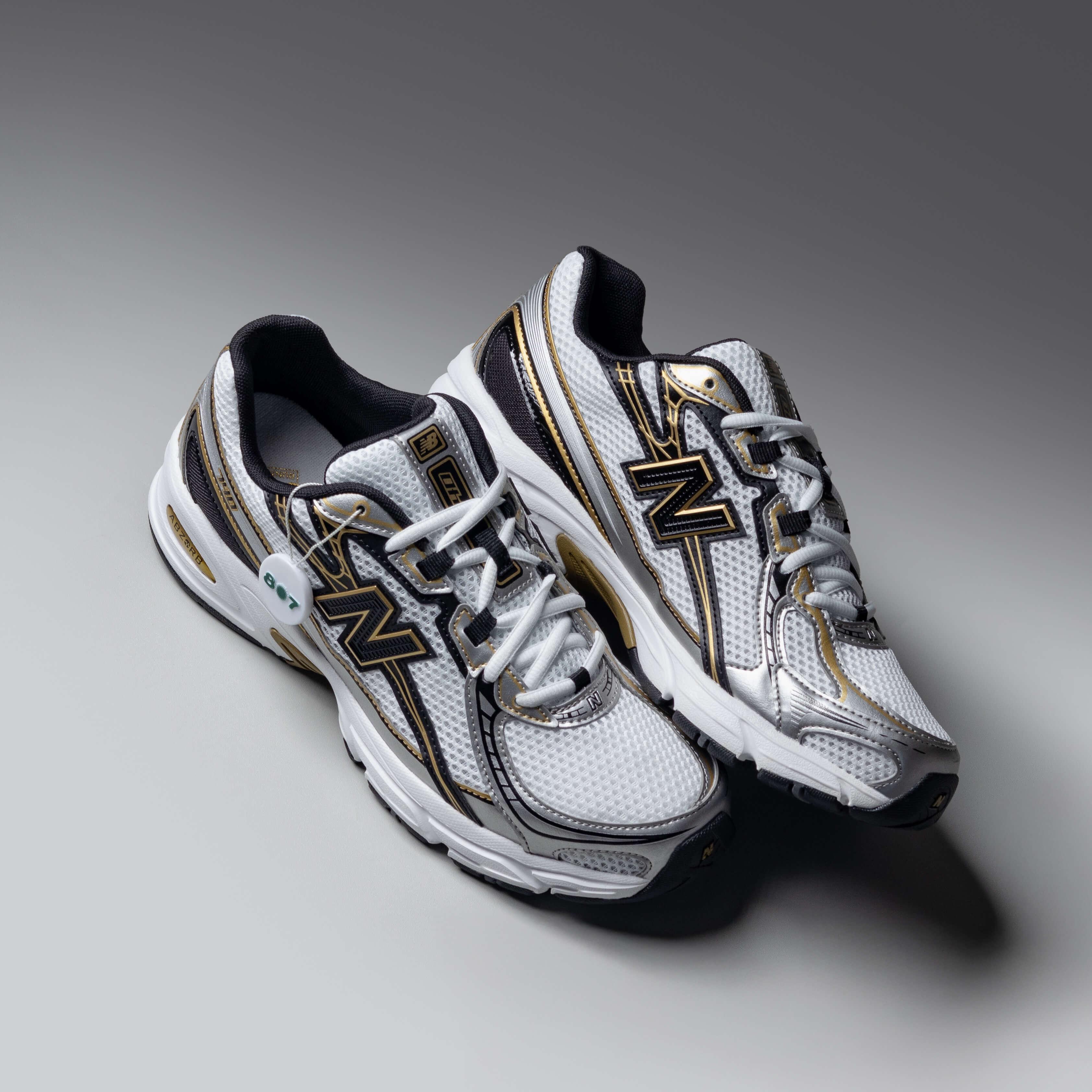 New Balance 740 White Metallic Gold