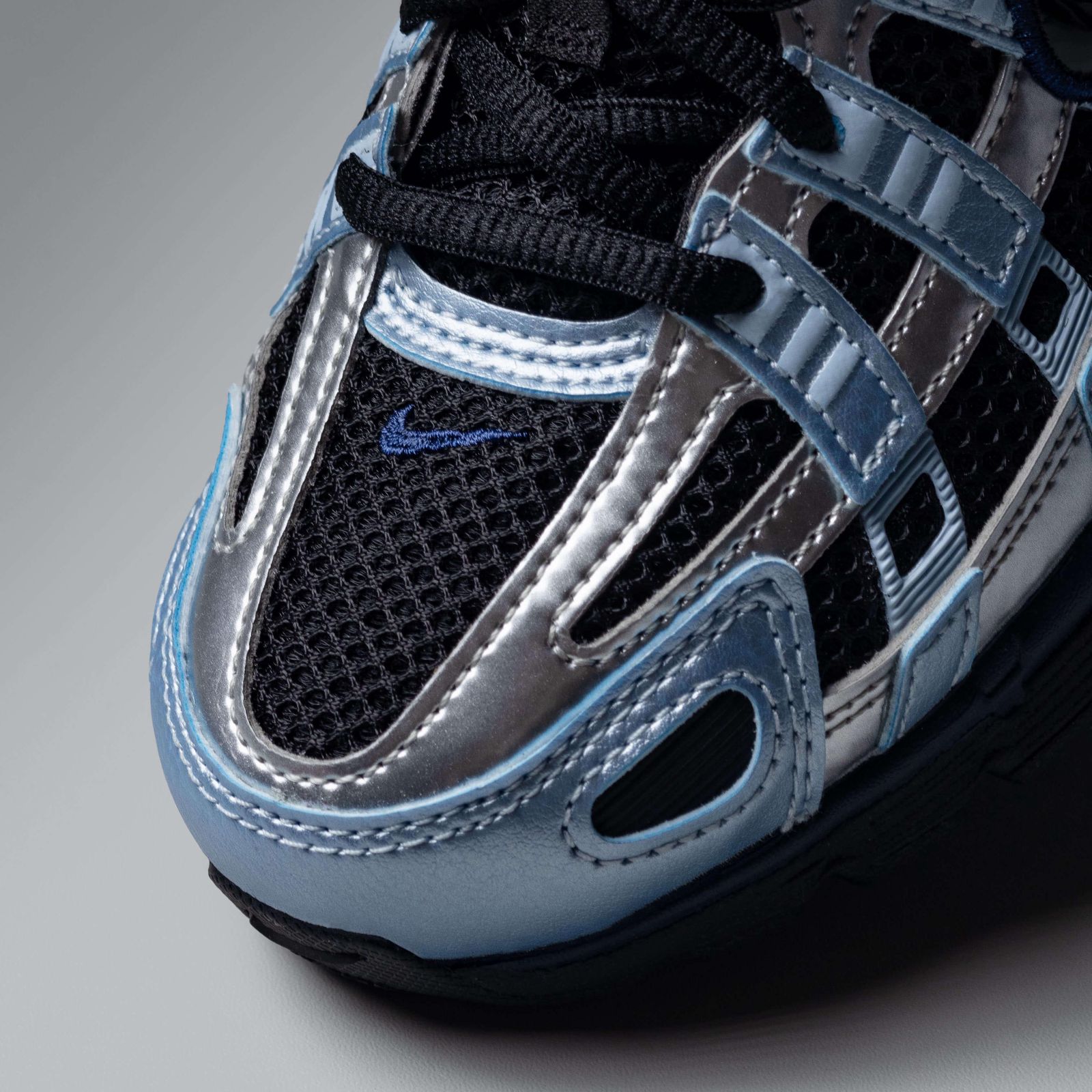 Nike P6000 Black Hydrogen Blue