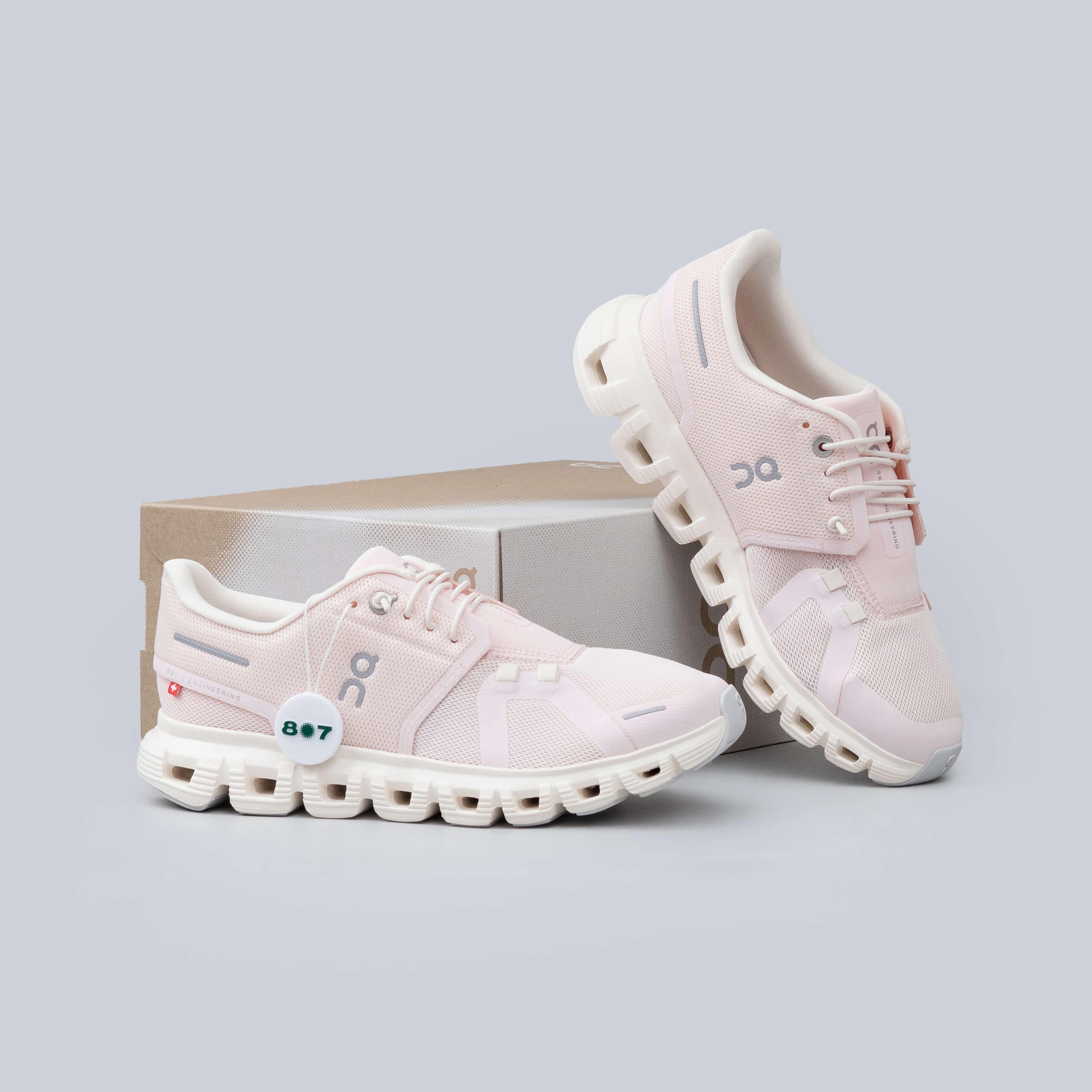 ON Cloud 6 Salt Gardenia Pink