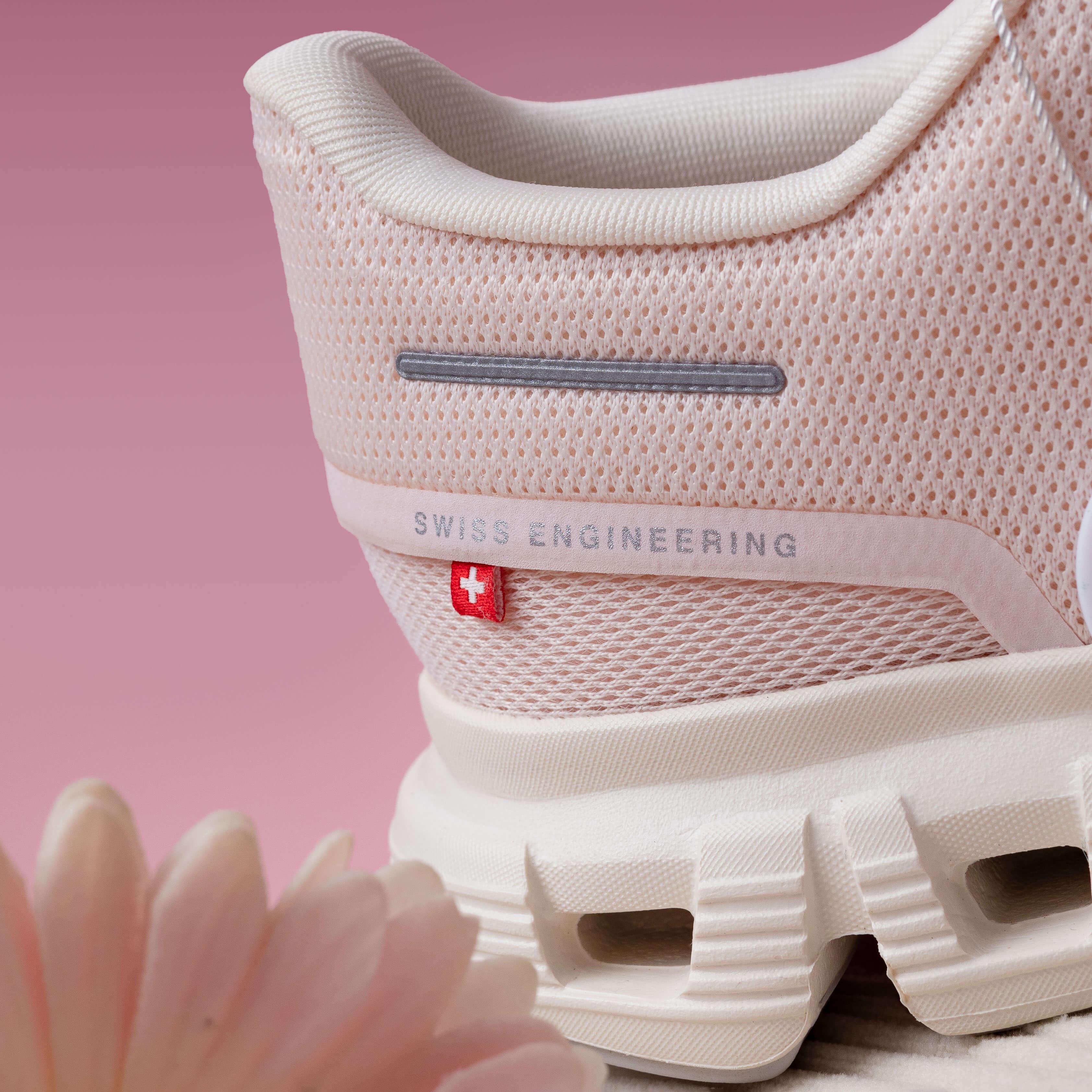 ON Cloud 6 Salt Gardenia Pink