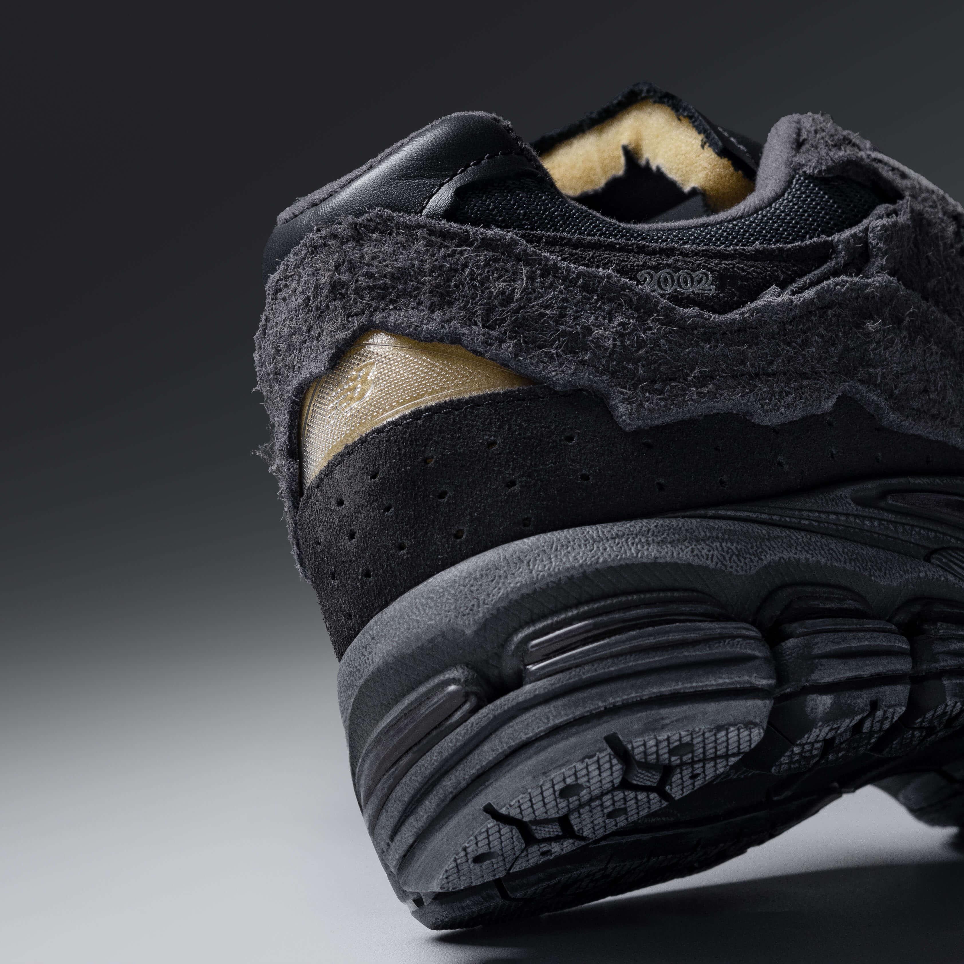 New Balance 2002R Protection Pack Phantom