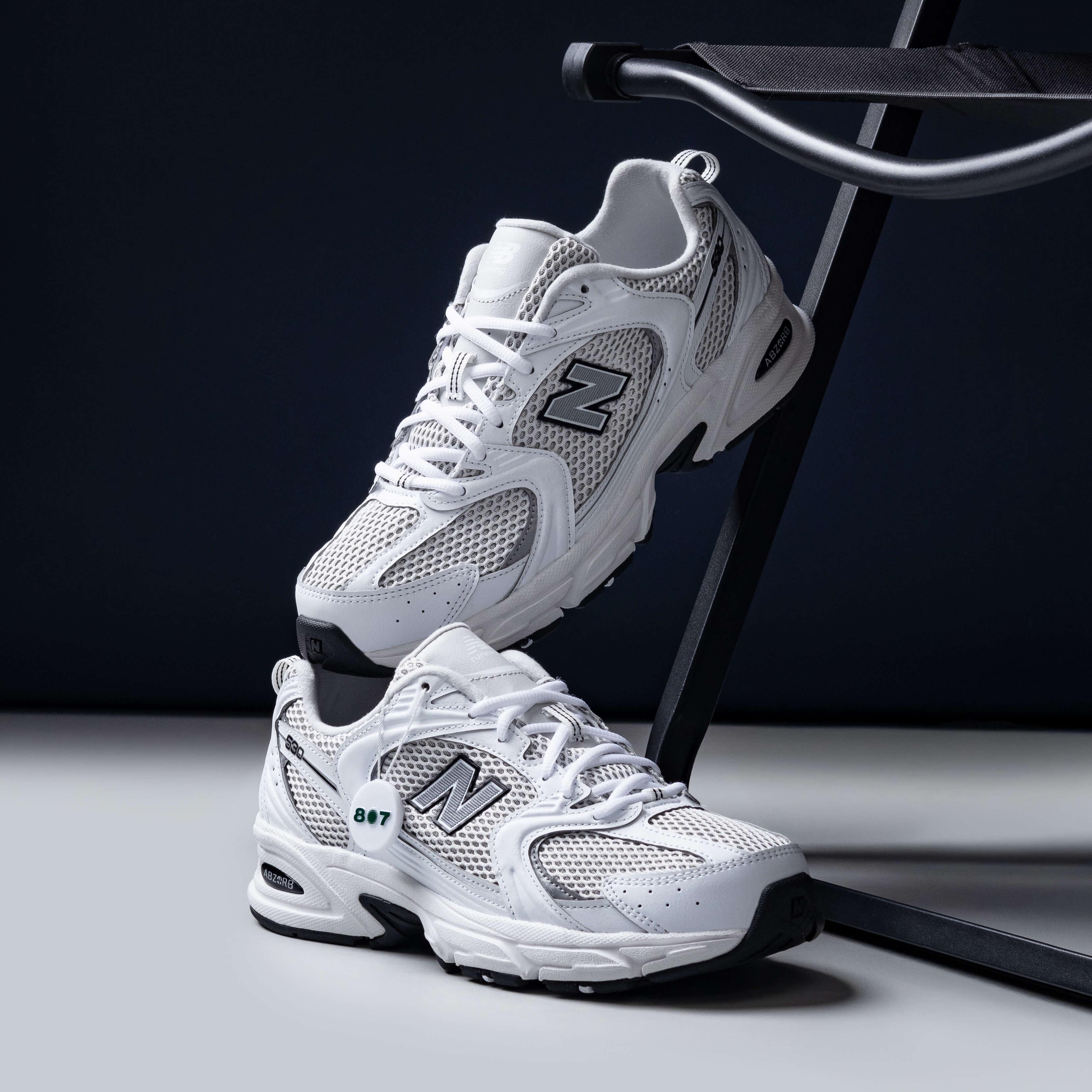 New Balance 530 White Black Silver