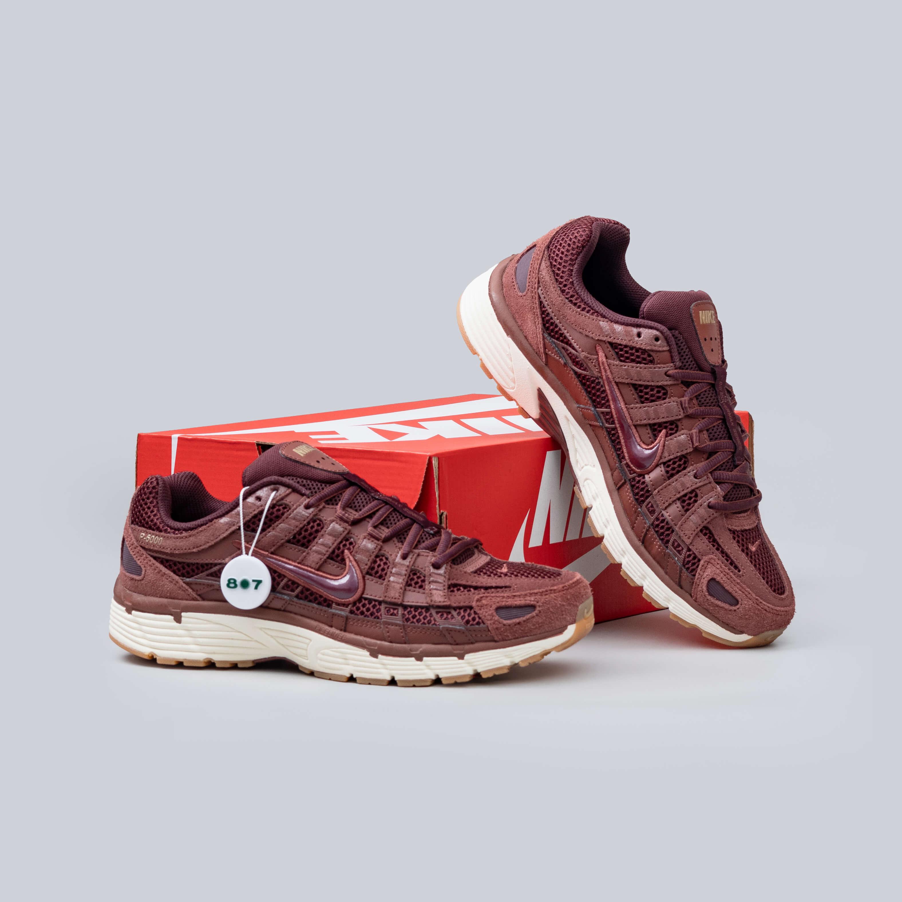 Nike P6000 SE Dark Pony Metallic Gold