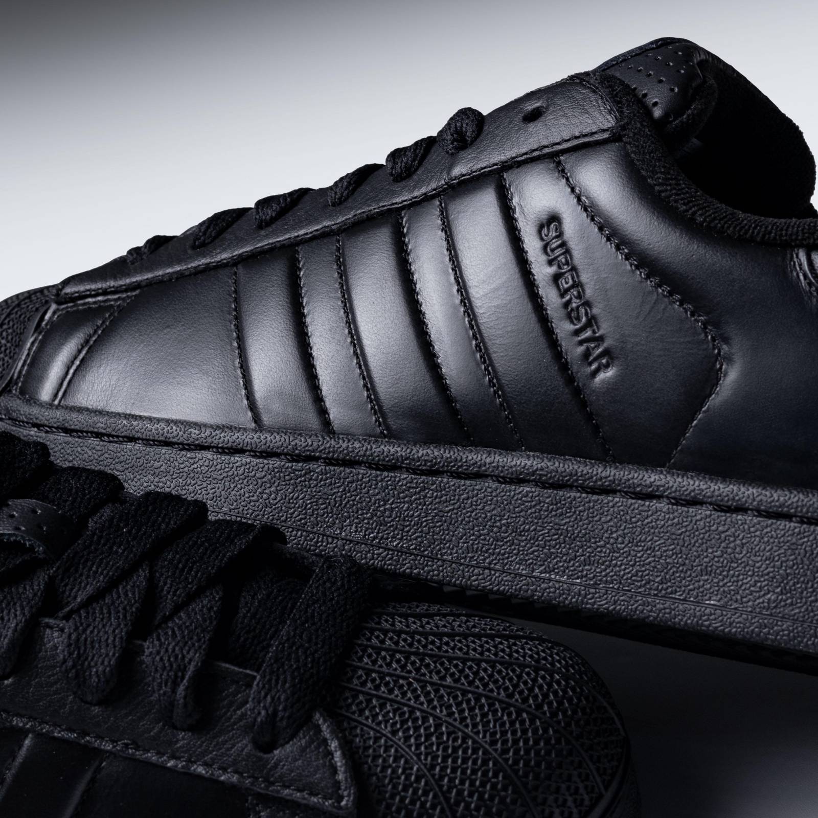 Adidas Superstar II Core Black Better Scarlet