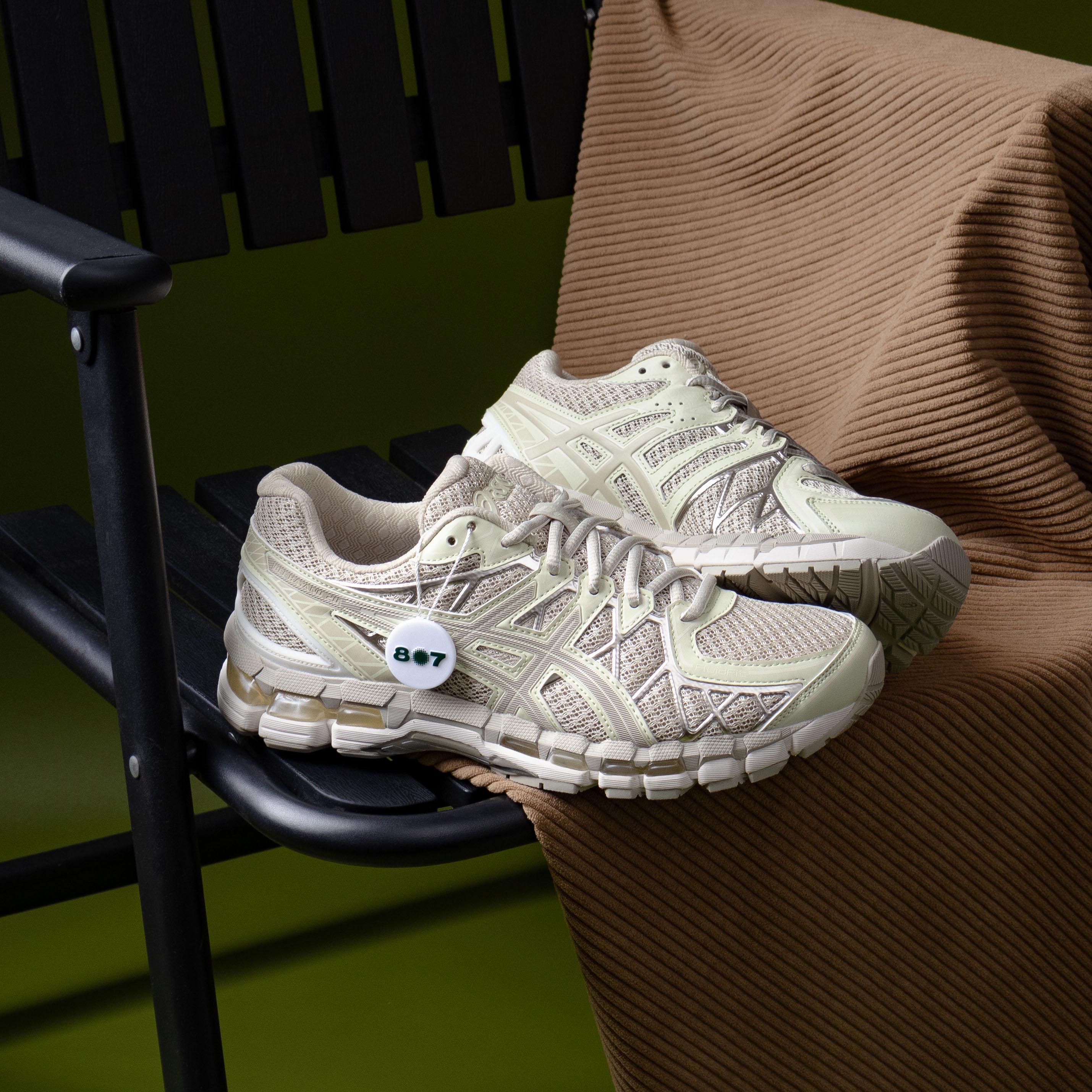 Asics Gel Kayano 20 Fossil Cream