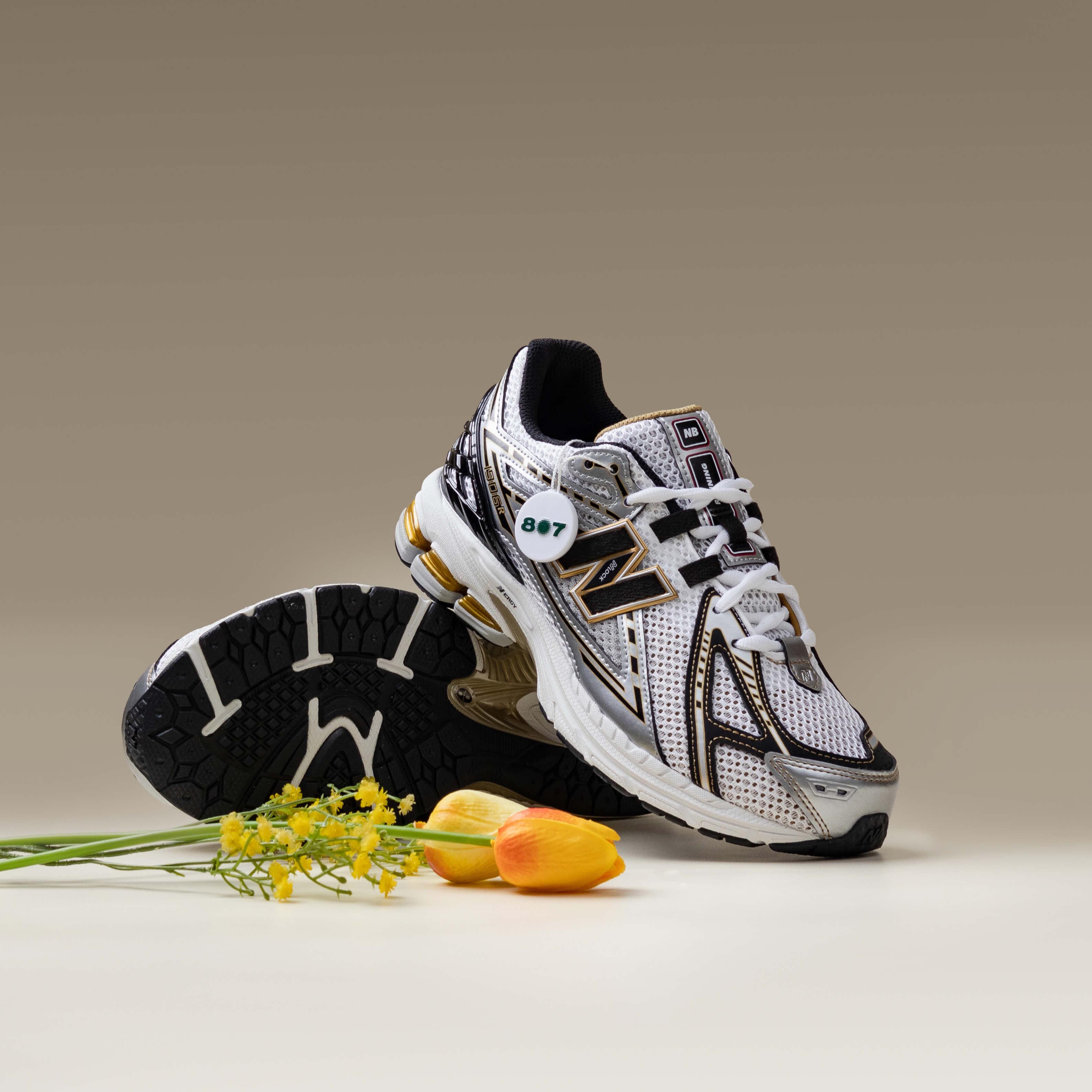 New Balance 1906R White Metallic Gold GS Women
