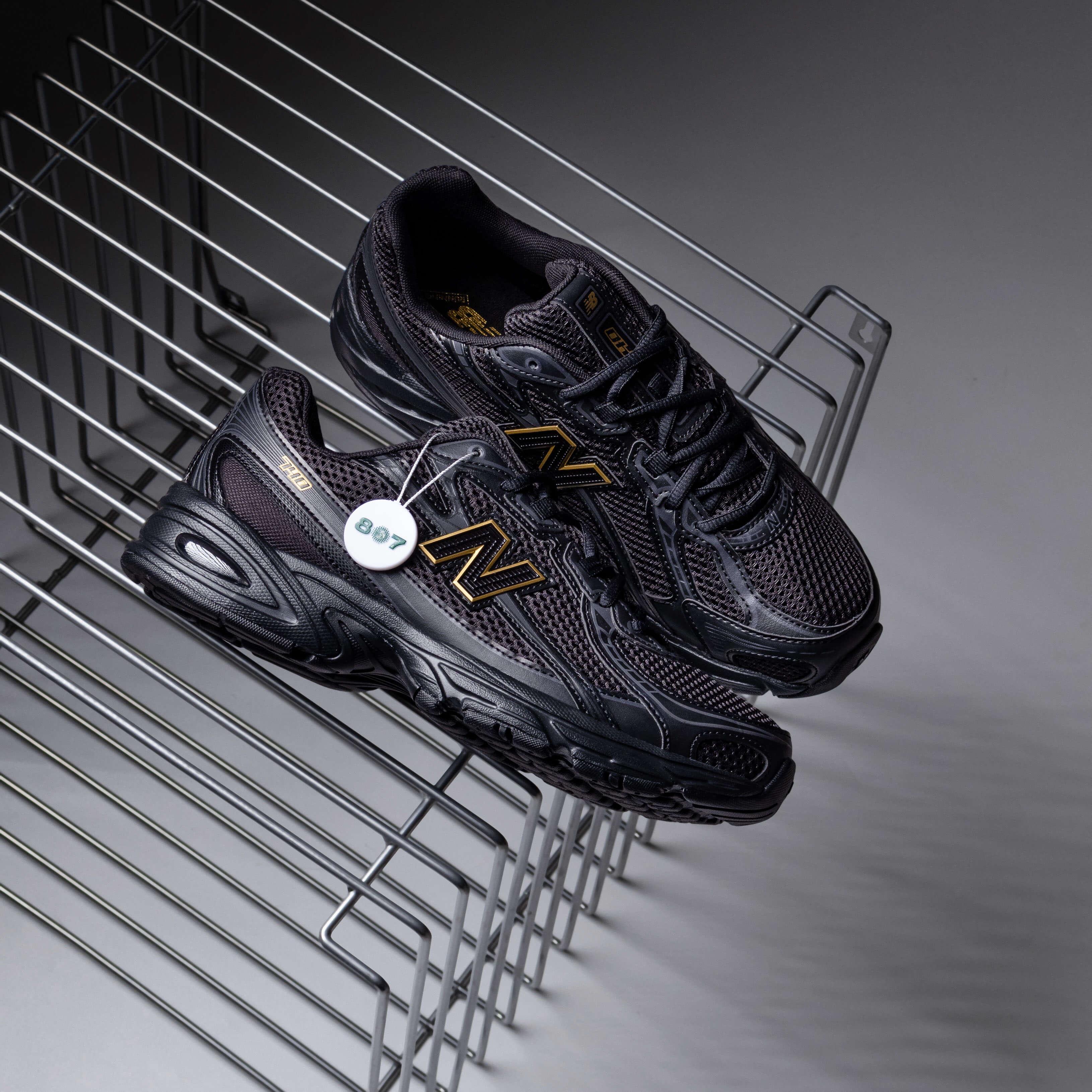 New Balance 740 Black Gold Metallic