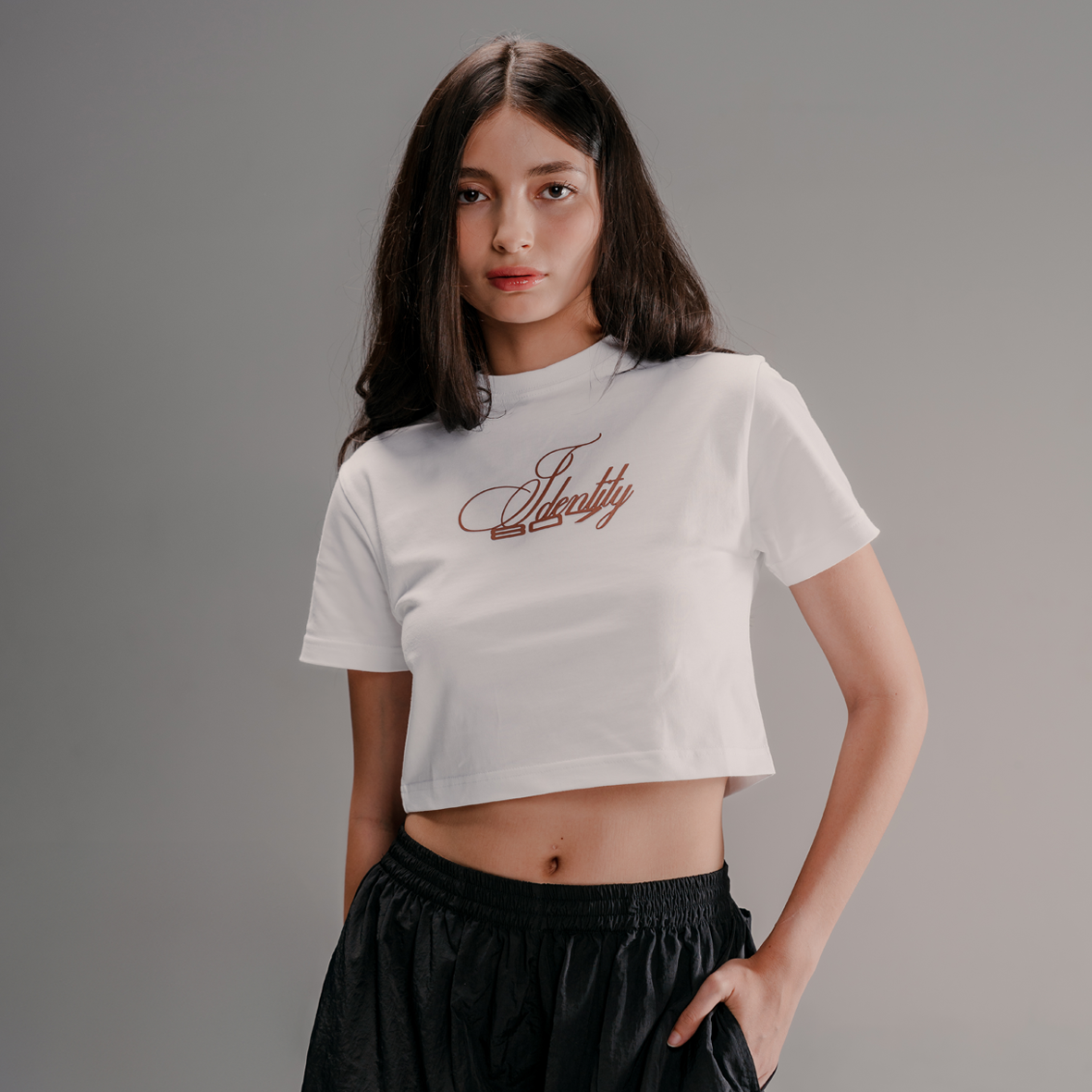 807 Identity Women Script Logo Crop Tee